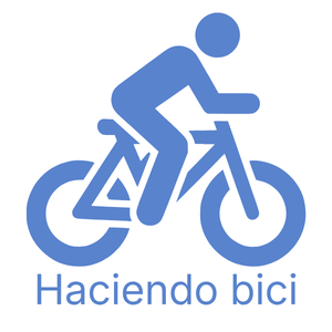 persona montando bicicleta