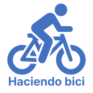 persona montando bicicleta