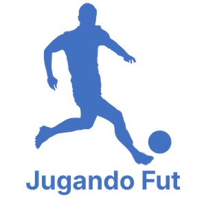 persona jugando futbol